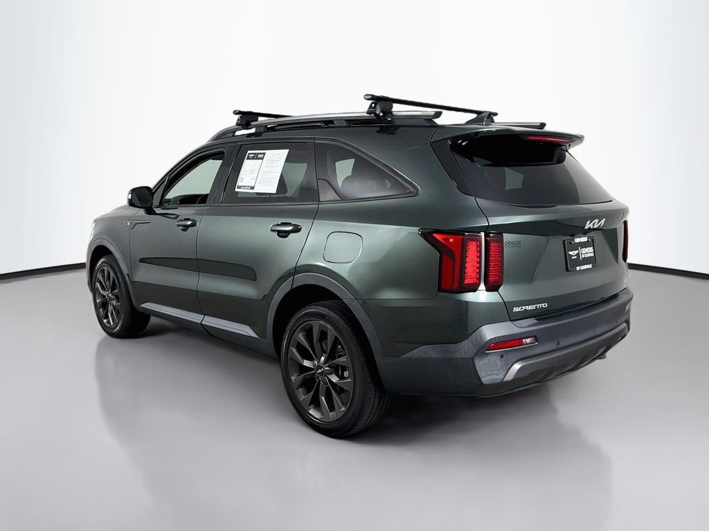 Used 2023 Aruba Green Kia X-Line EX image 5