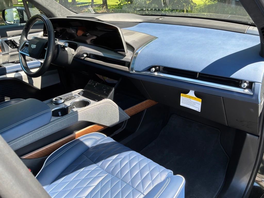 2026 Cadillac VISTIQ Premium Luxury - Photo 23