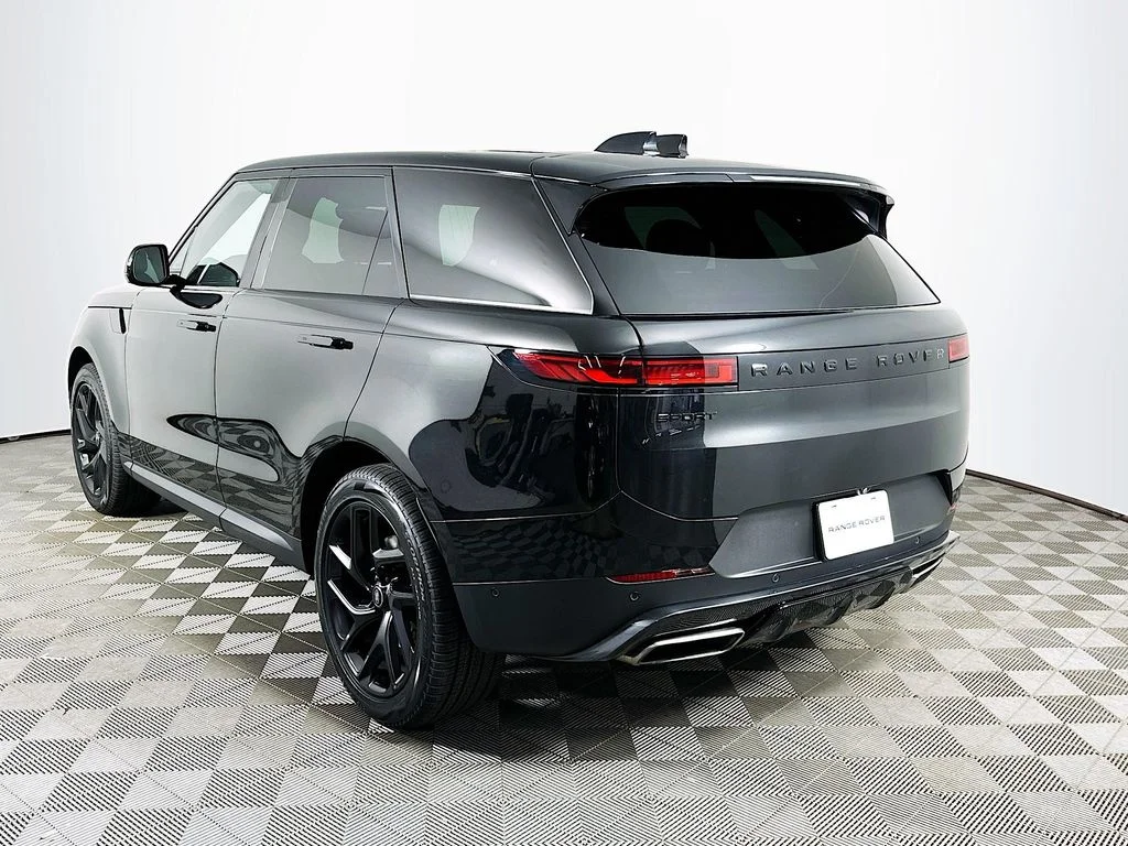 Certified Used 2024 Santorini Black Metallic Land Rover SE image 7