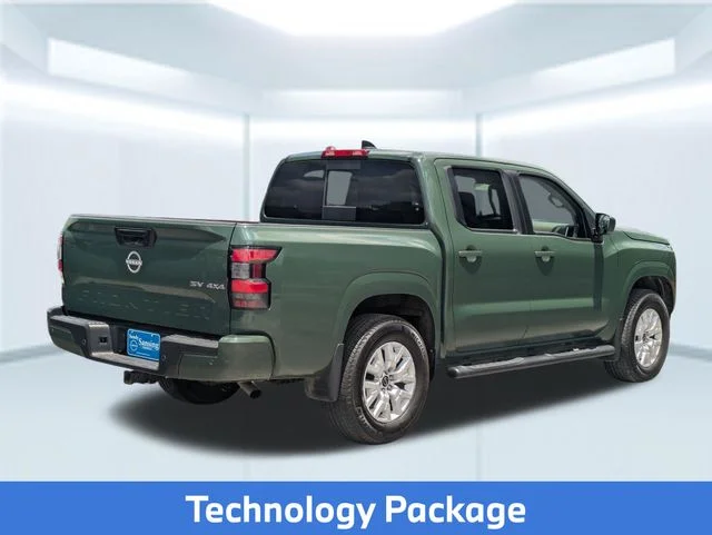 Used 2024 Green Nissan SV image 6