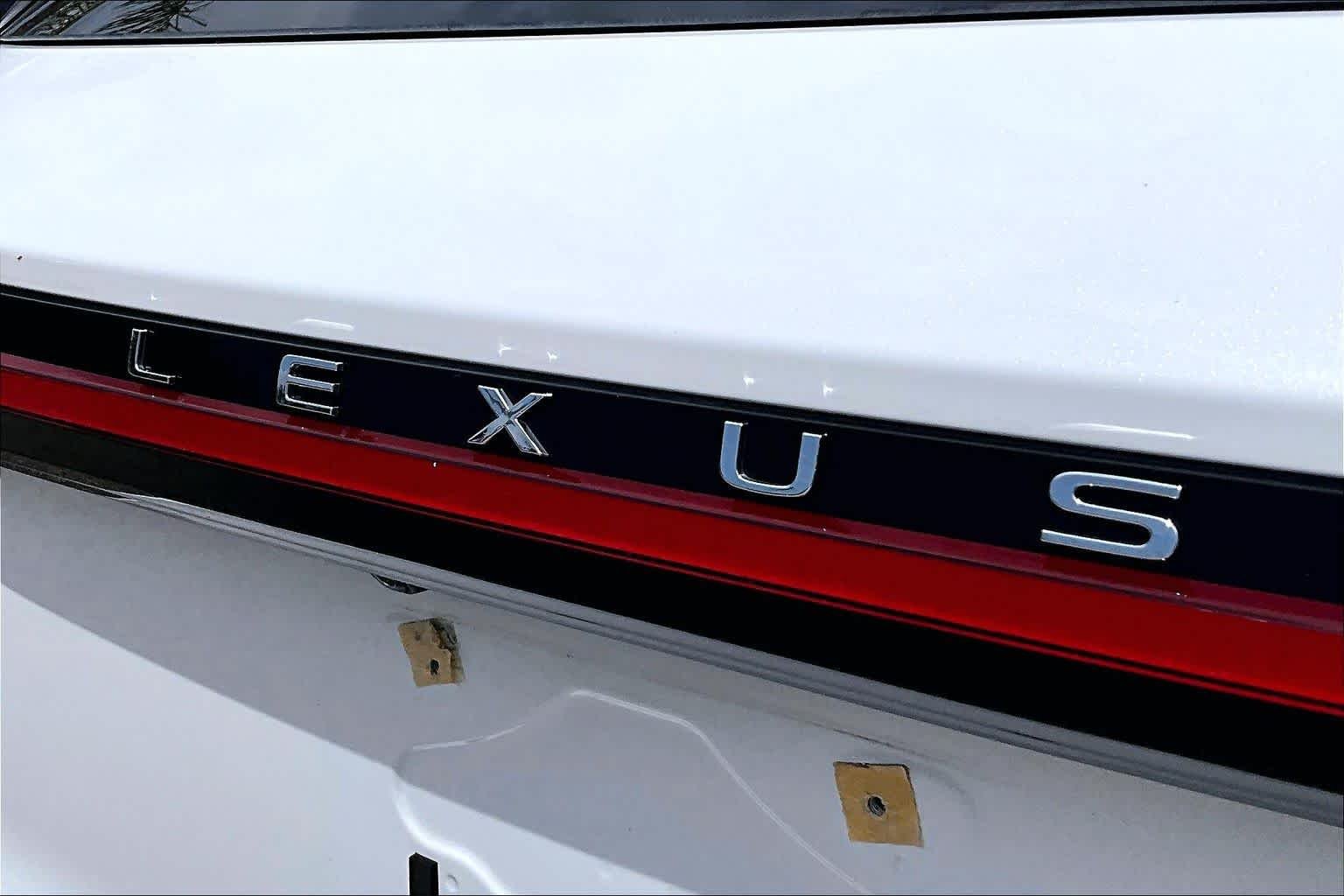 Used 2023 Ultra White Lexus F SPORT Performance image 31