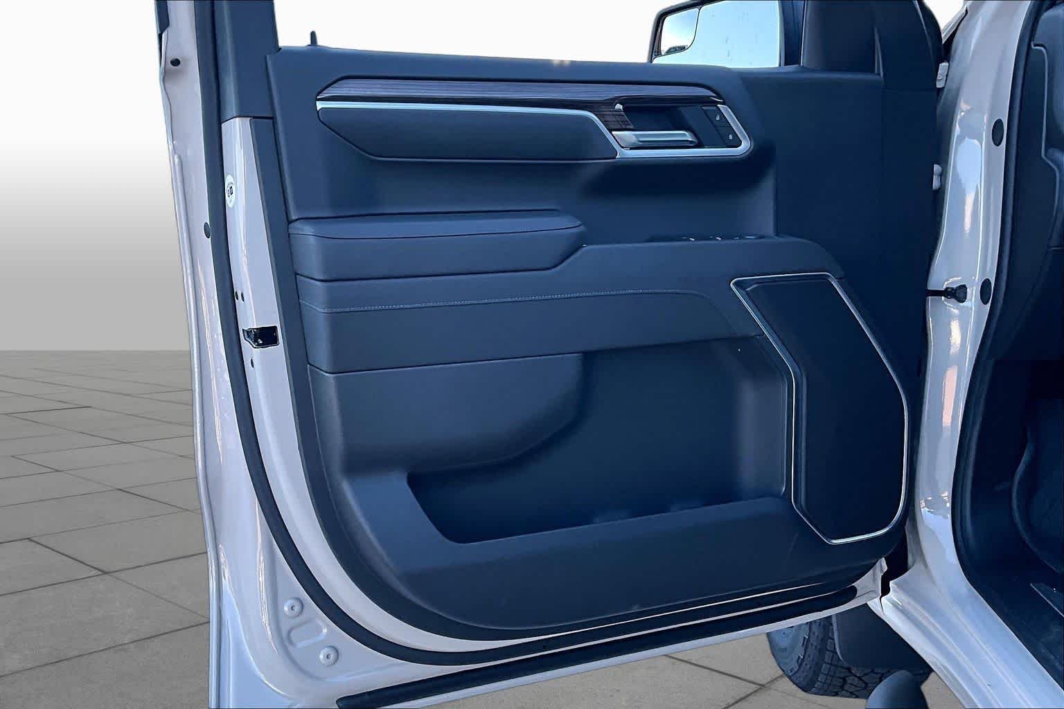 2026 Chevrolet Silverado 1500 RST - Photo 10