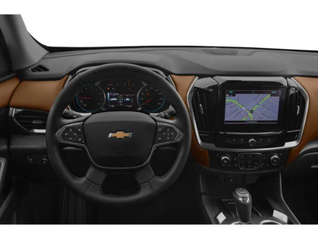 Used 2018 Iridescent Pearl Tricoat Chevrolet High Country image 10
