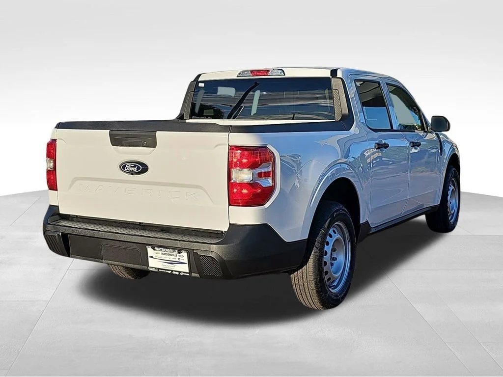 New 2026 Oxford White Ford XL image 3