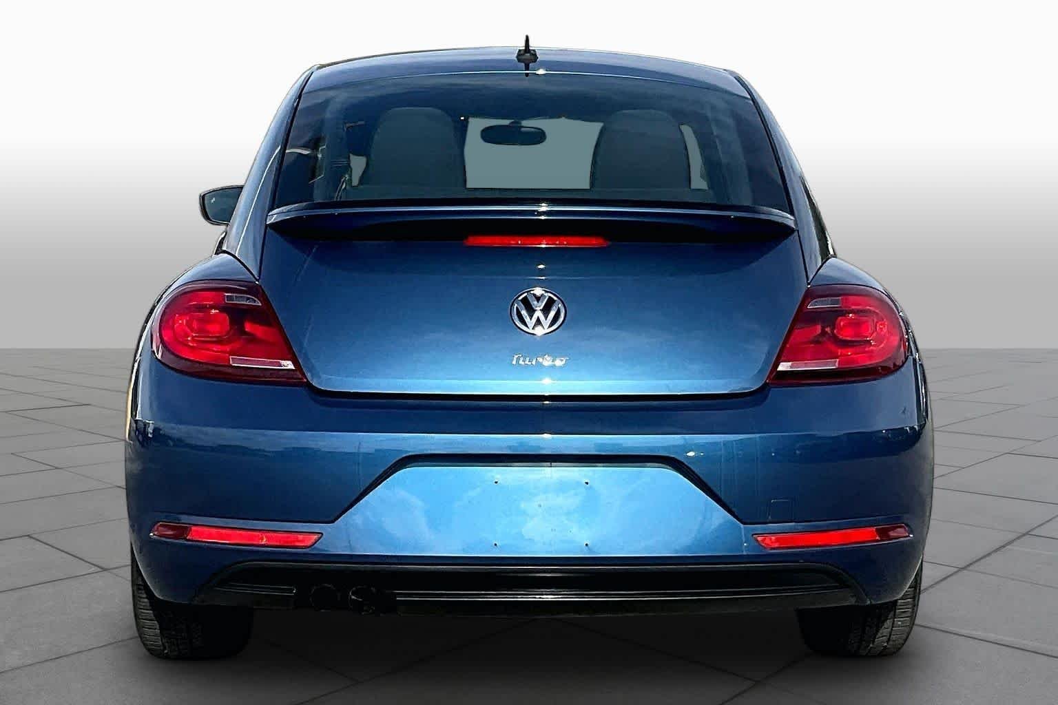 Used 2019 Silk Blue Metallic Volkswagen S image 5