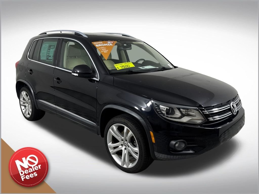 Used 2012  Volkswagen S image 1