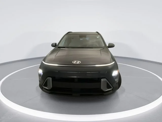 Used 2024 Gray Hyundai SEL image 9