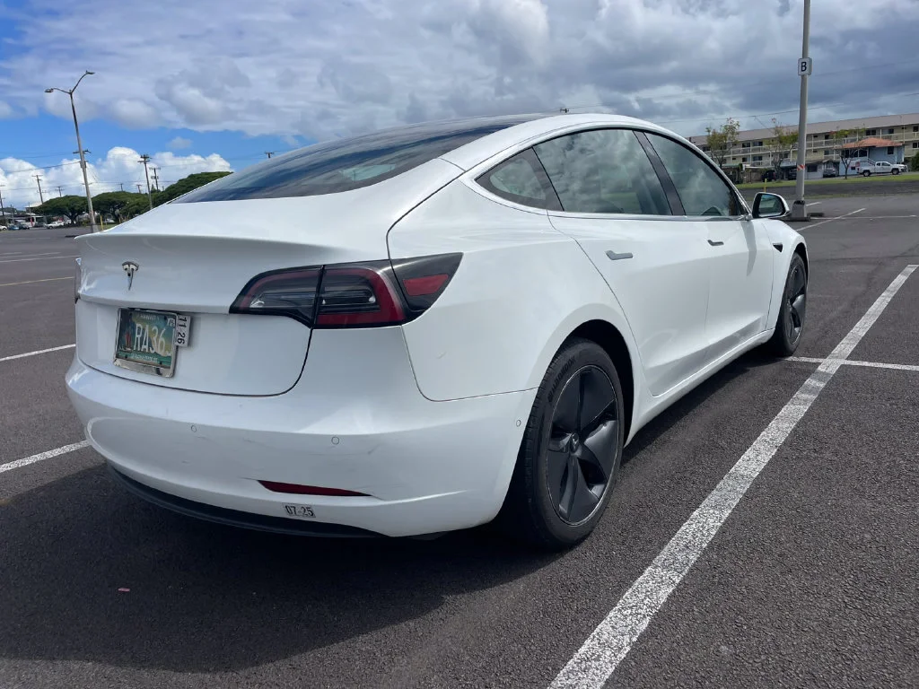 Used 2018 White Tesla Long Range image 5