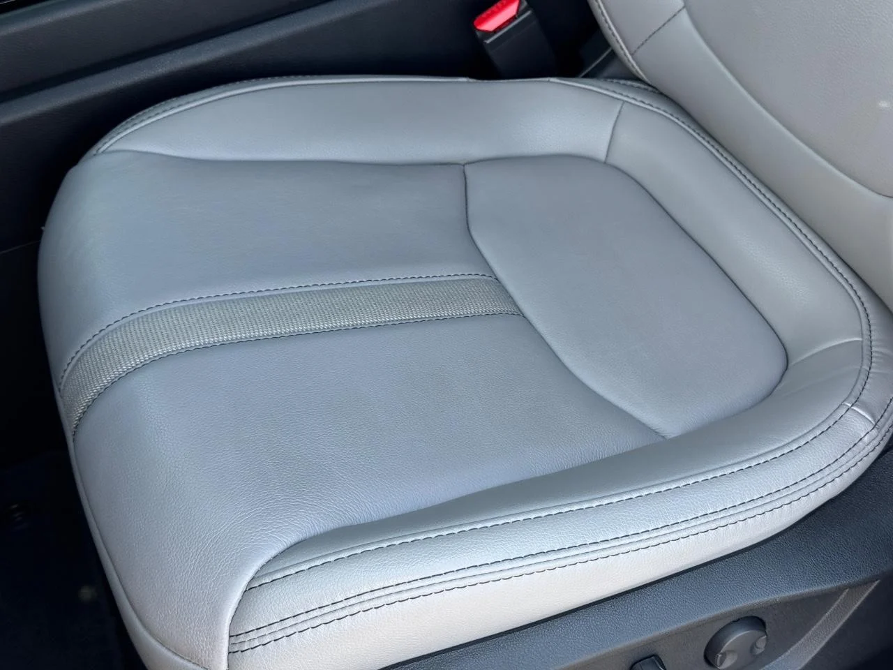 2025 Honda Pilot Touring - Photo 41