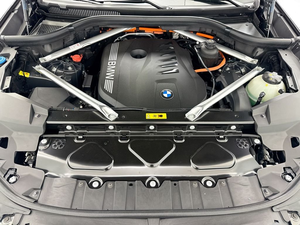 New 2026 Gray Metallic BMW xDrive50e image 28