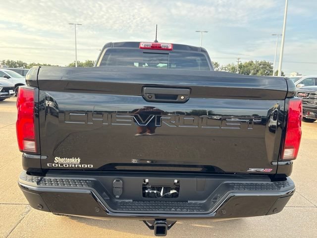 2026 Chevrolet Colorado ZR2 - Photo 4
