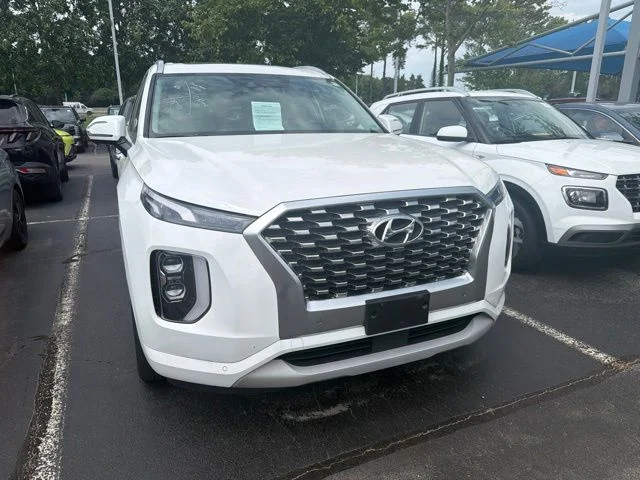 Used 2022 Hyper White Hyundai Limited image 2