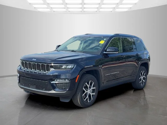 Certified Used 2023 Black Jeep Limited image 3