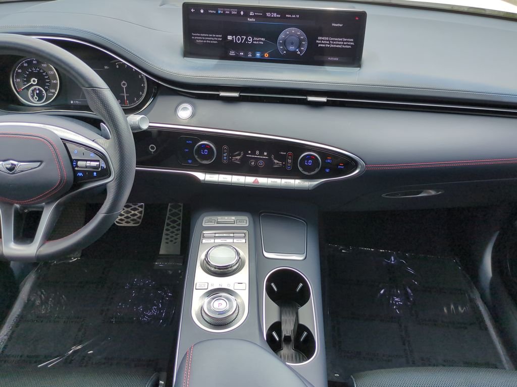 Used 2022 White Genesis 2.5T image 15