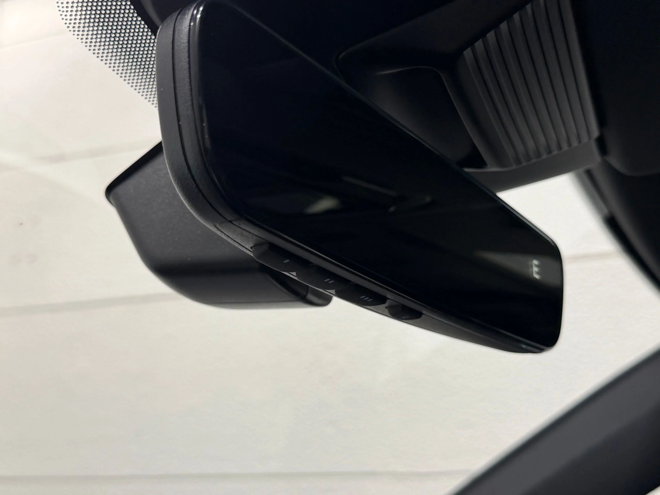New 2026 White Volkswagen SE R-Line Black image 50