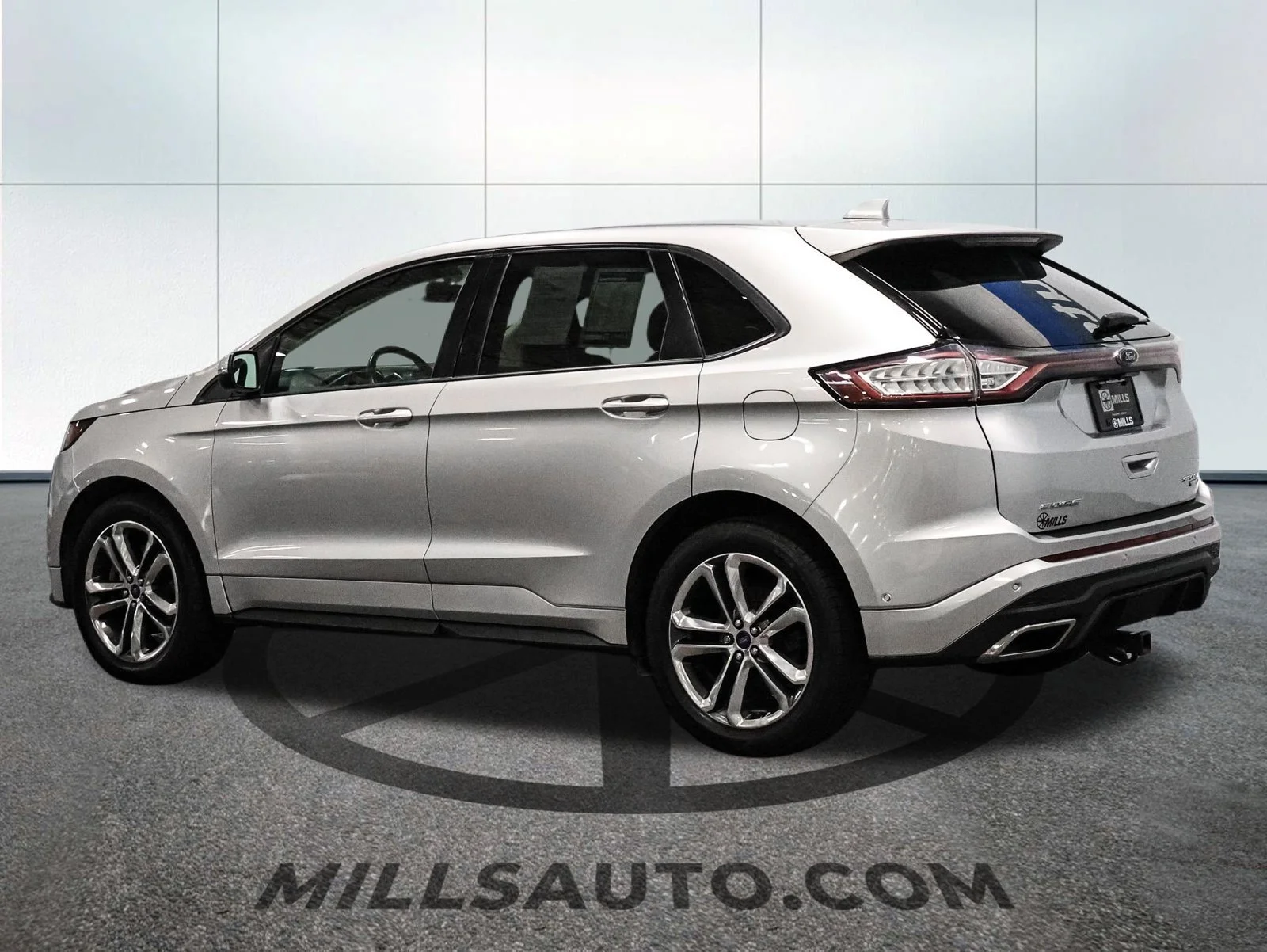 Used 2018 Silver Ford Sport image 5