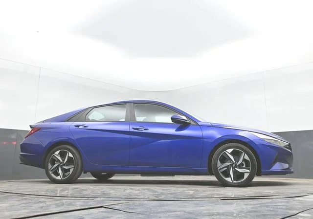Used 2023 Blue Hyundai SEL image 35