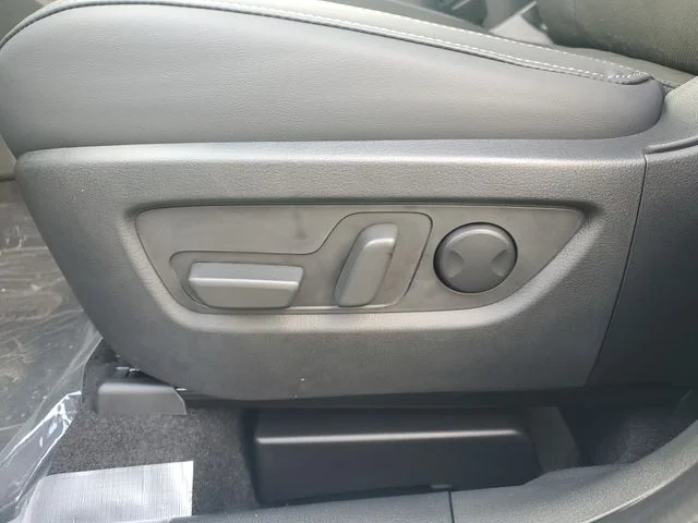 New 2026 Jet Black Mica Mazda 2.5 S Preferred AWD image 13