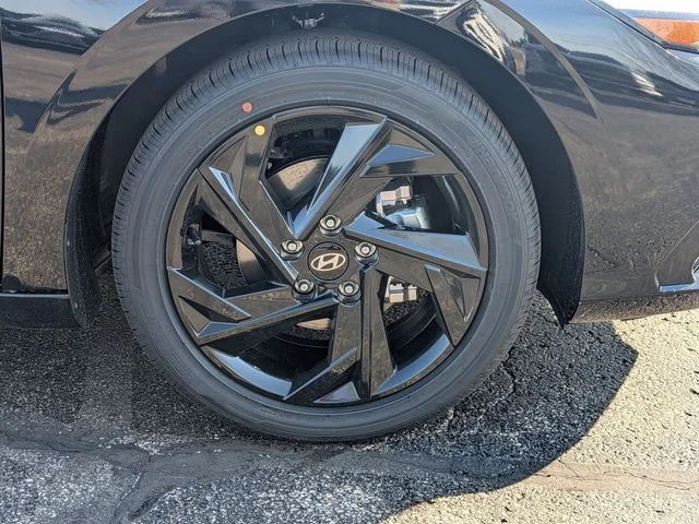 New 2026 Black Hyundai SEL Sport image 9