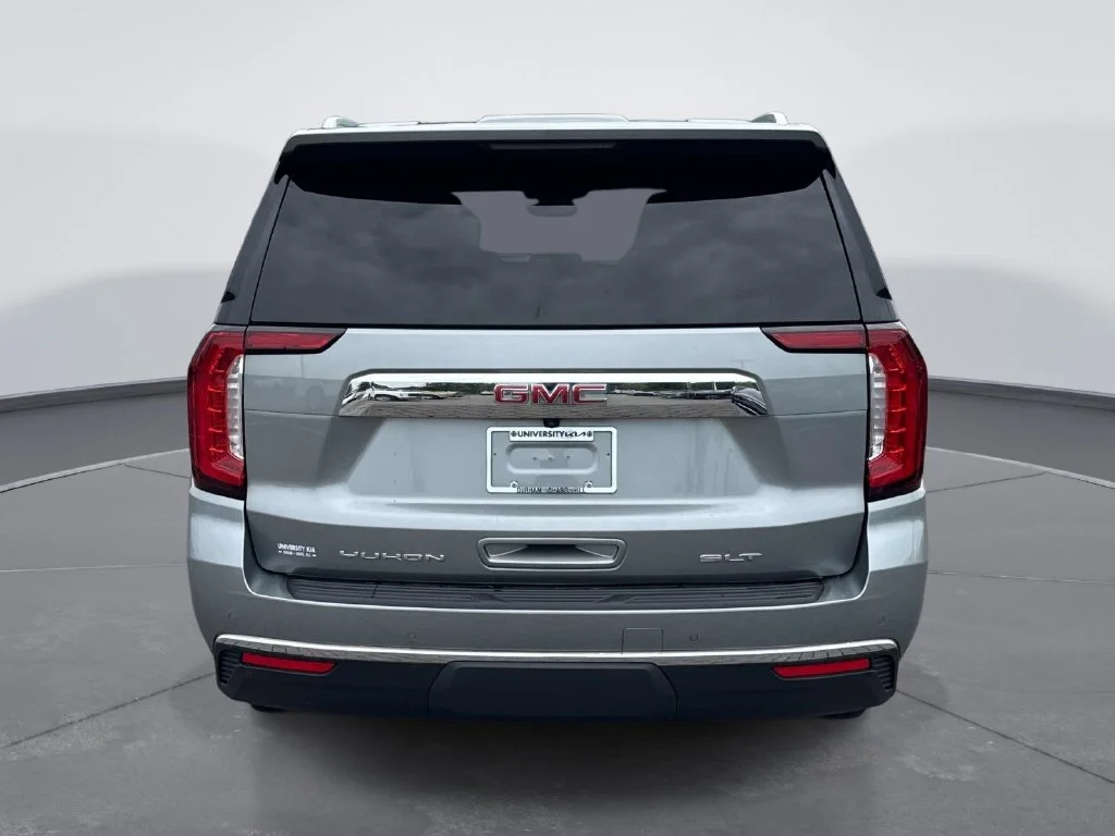 Used 2023 Silver GMC SLT image 6