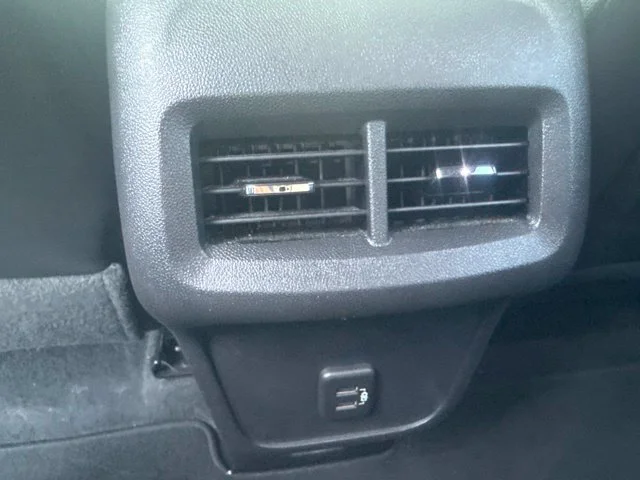 Used 2024 Silver GMC SLT image 21