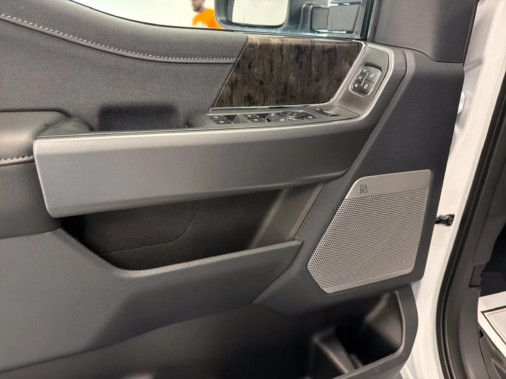New 2027 White Ford Lariat image 12