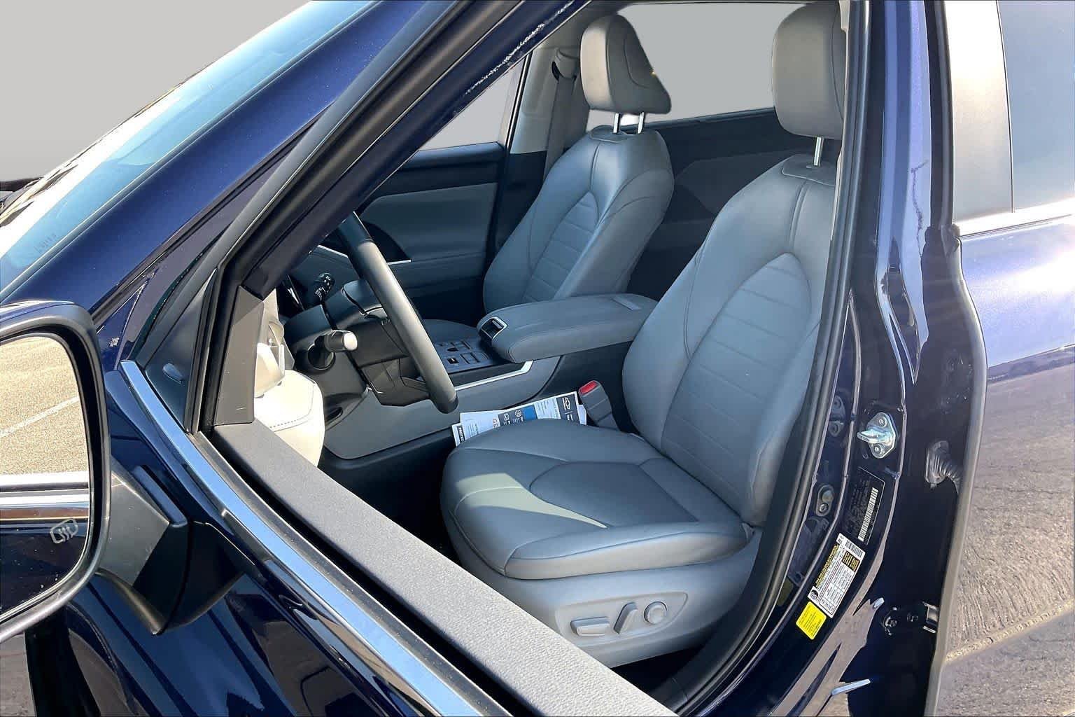 Used 2024 Blueprint Toyota XLE image 9