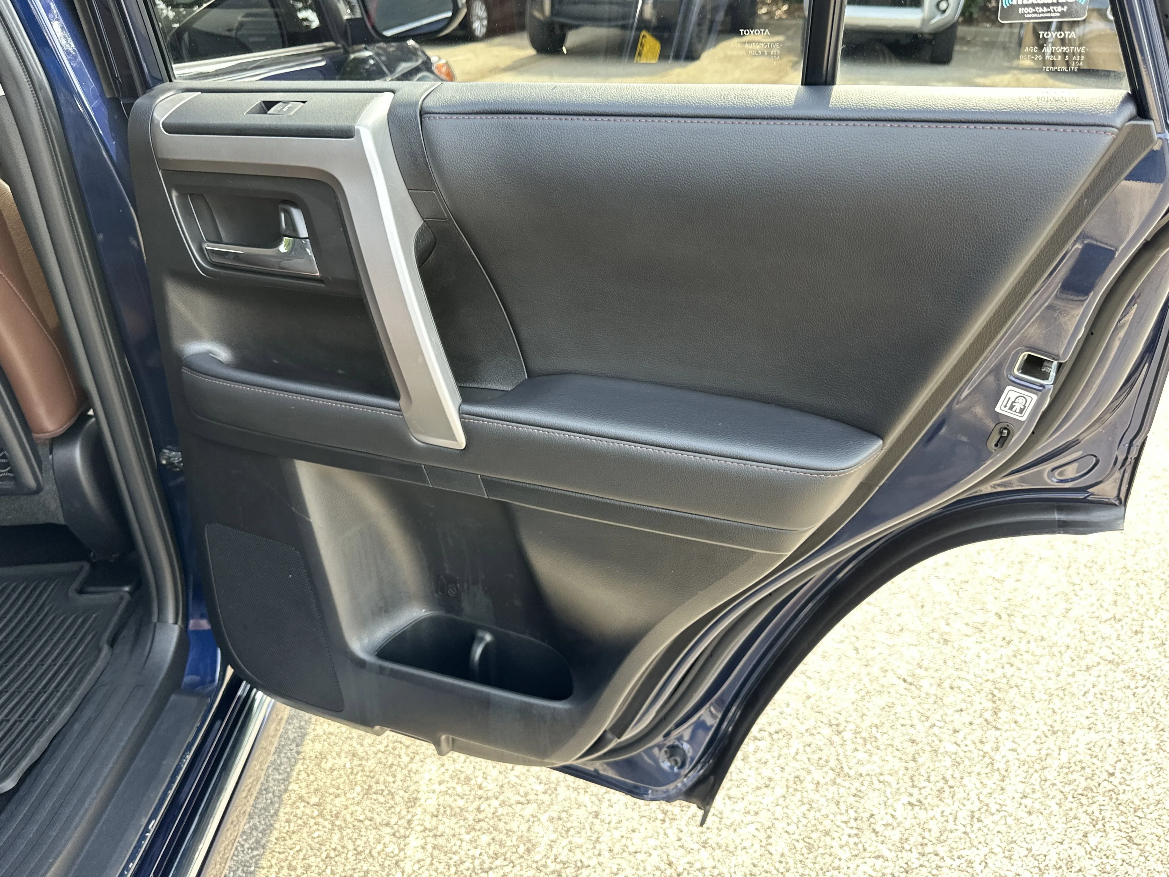 2022 Toyota 4Runner Limited - Photo 16