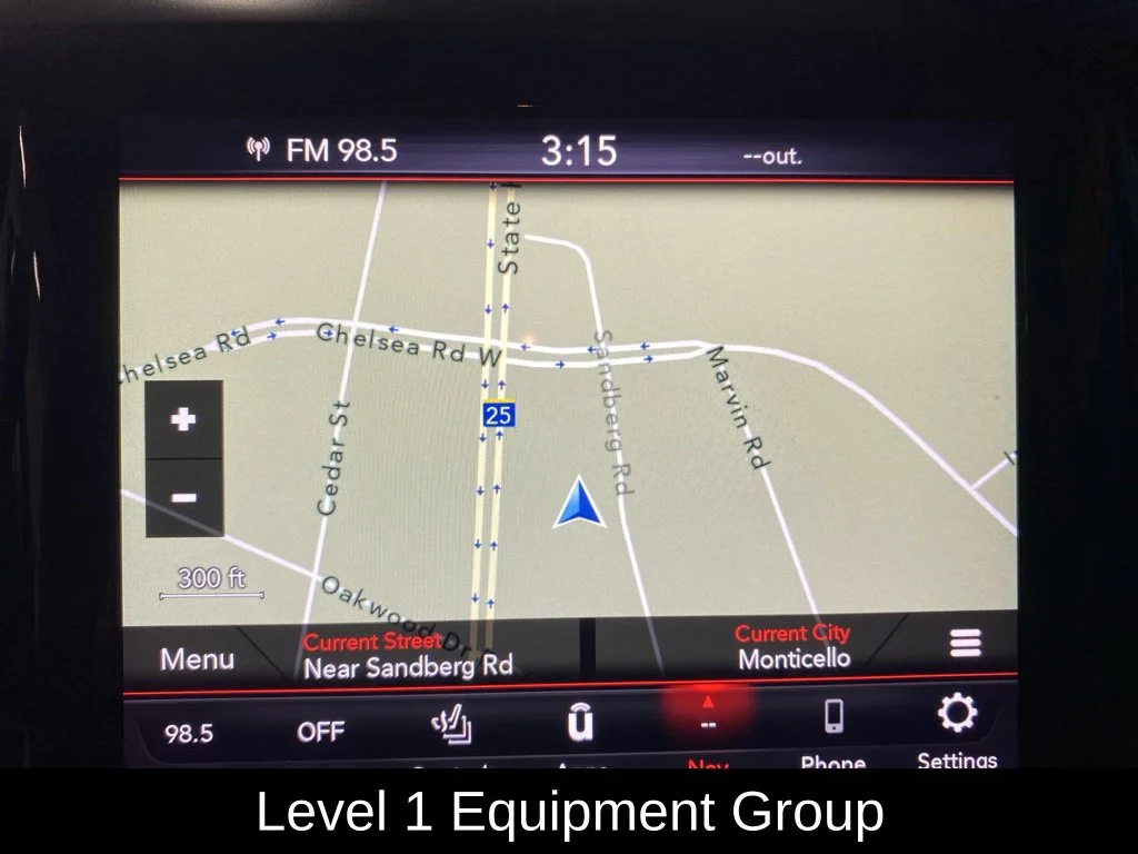 Used 2021 White Ram Big Horn image 3