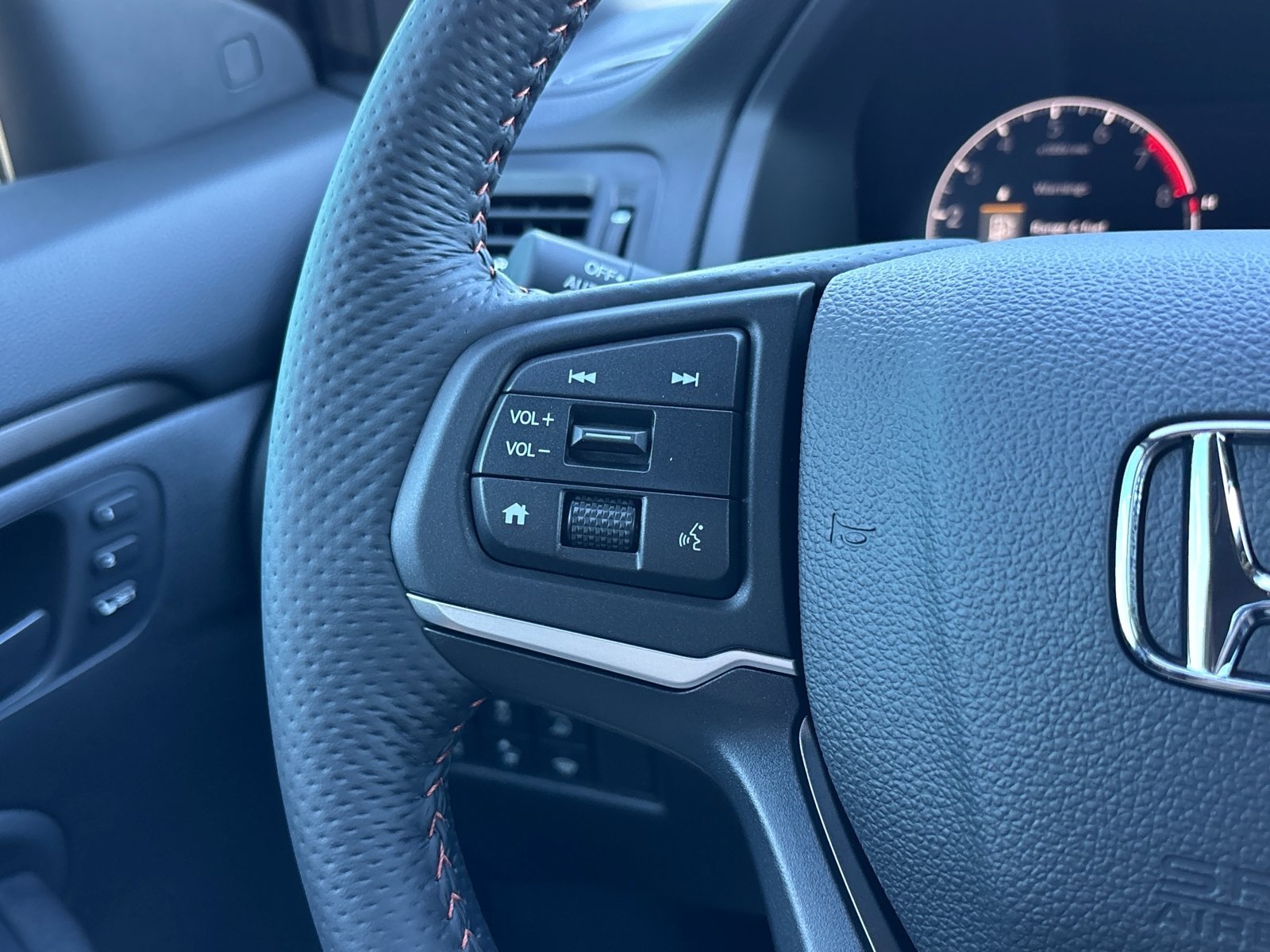 2026 Honda Ridgeline TrailSport - Photo 18