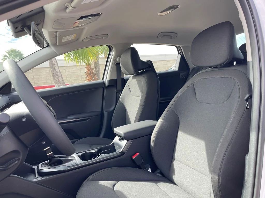 New 2026 White Kia LX image 18