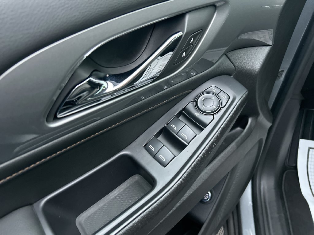 Used 2021 SATIN STEEL METALLIC Chevrolet LT Cloth image 25