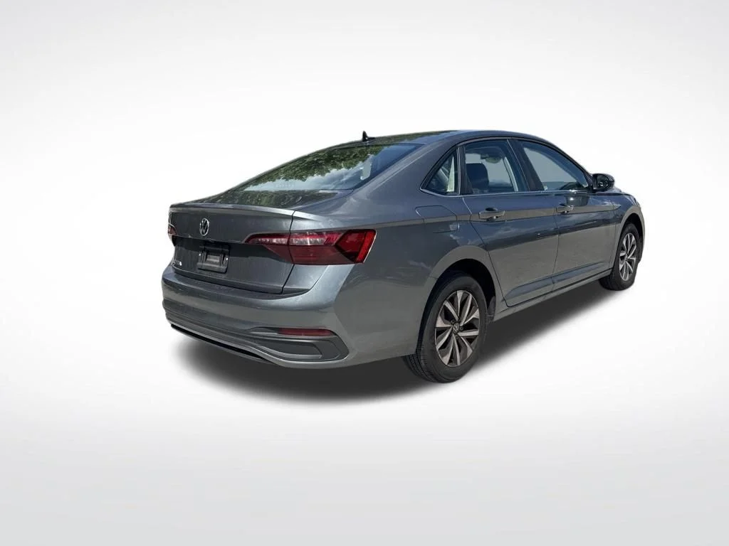 Used 2024 Gray Volkswagen 1.5T S image 5