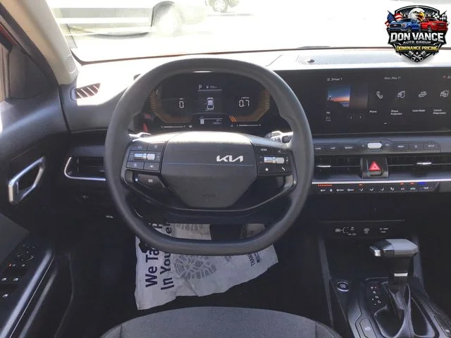 Used 2025 Red Kia LXS image 13