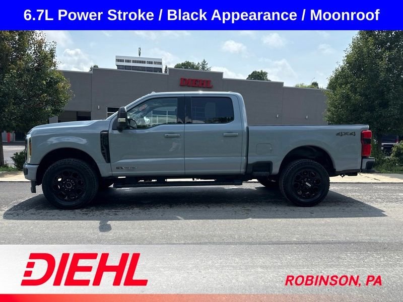 Used 2025 Gray Ford Lariat image 4