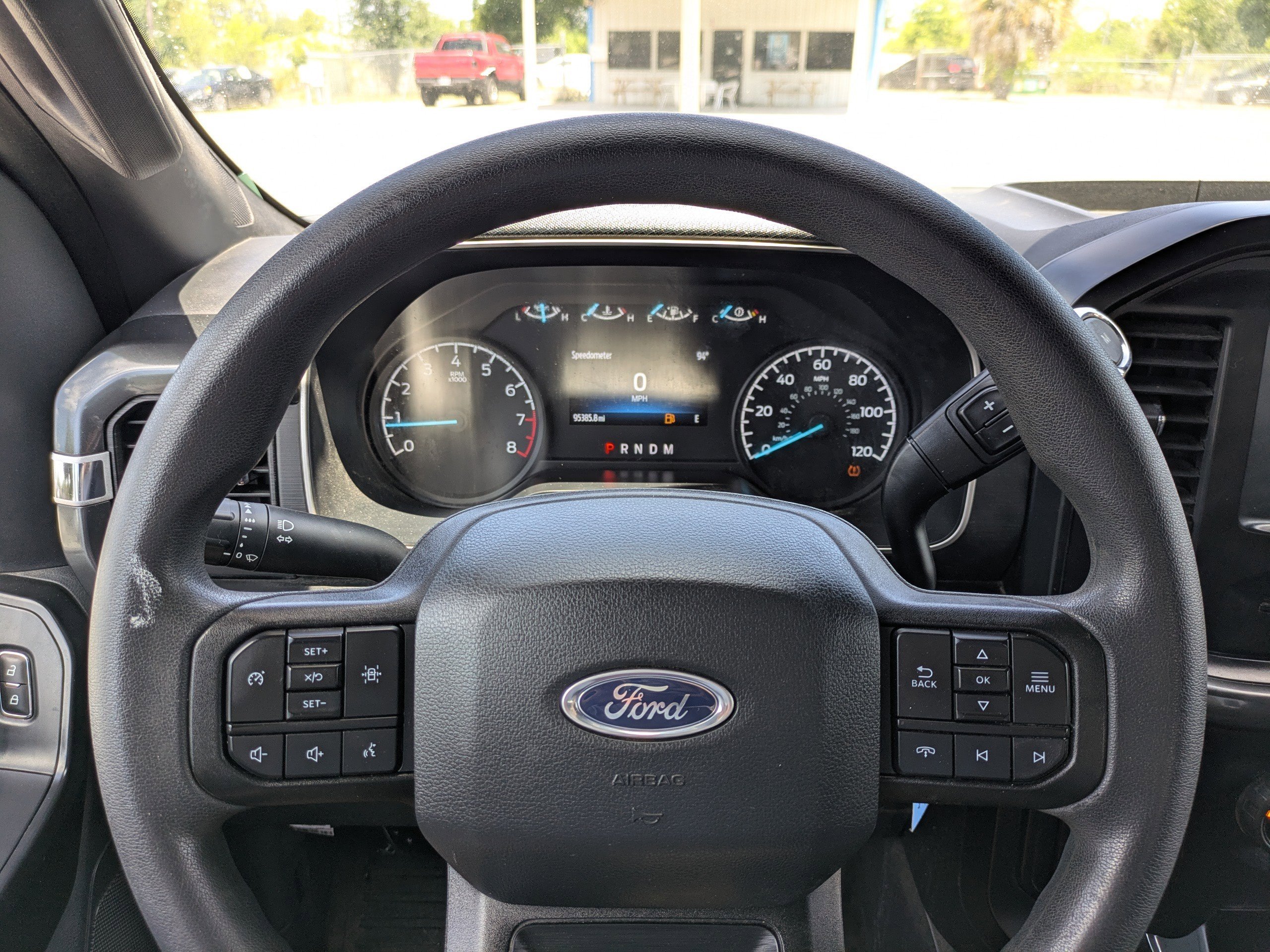 Used 2022  Ford  image 22
