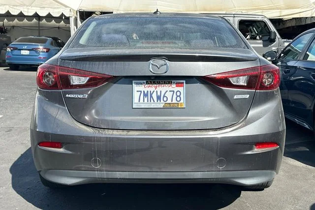 Used 2016 Meteor Gray Mica Mazda i Touring image 6