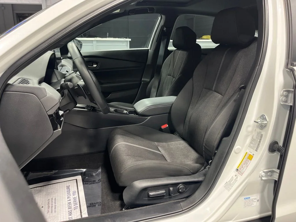 2023 Honda Accord Hybrid Sport - Photo 12