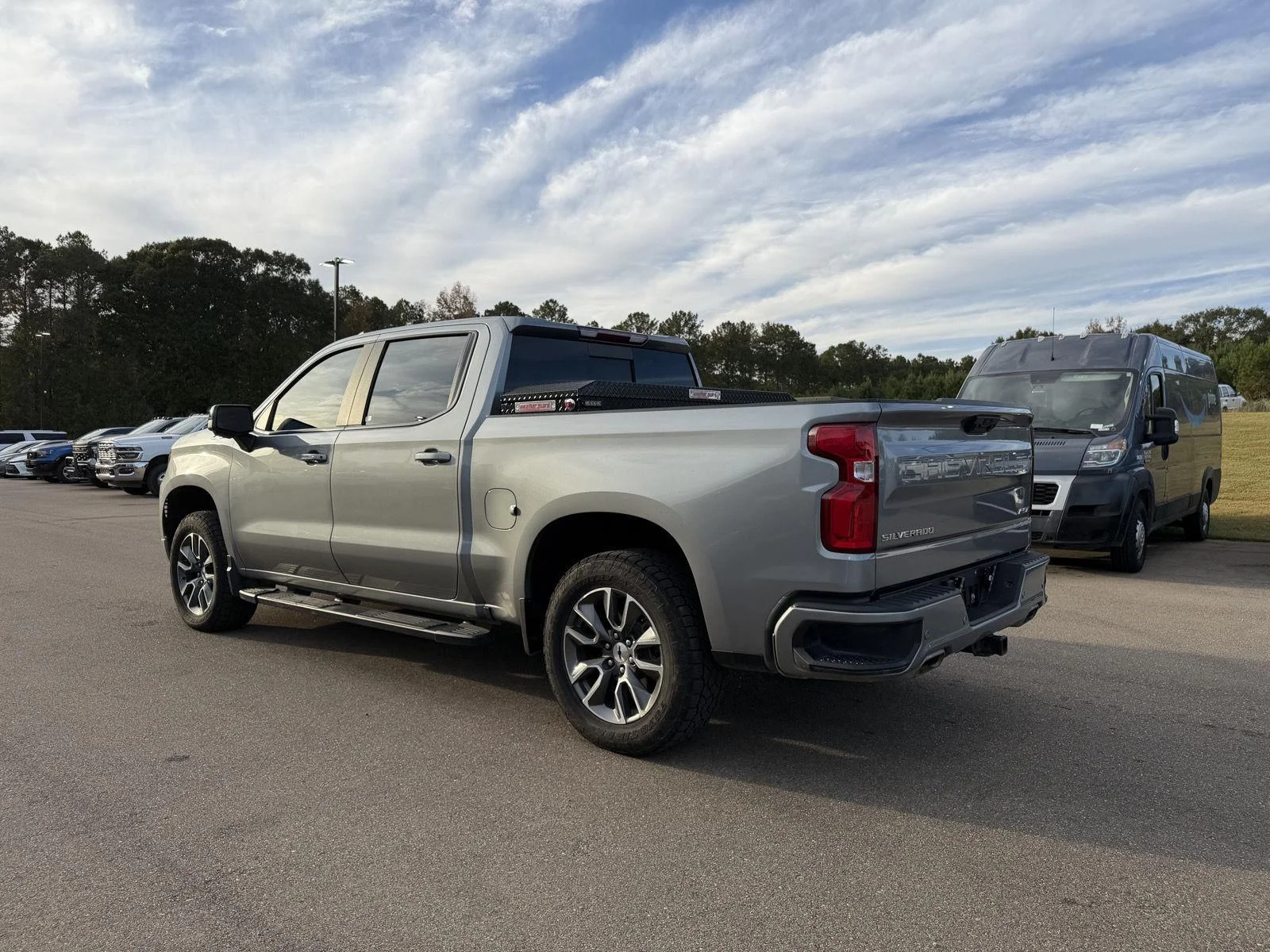 Used 2025 gray Chevrolet RST image 4