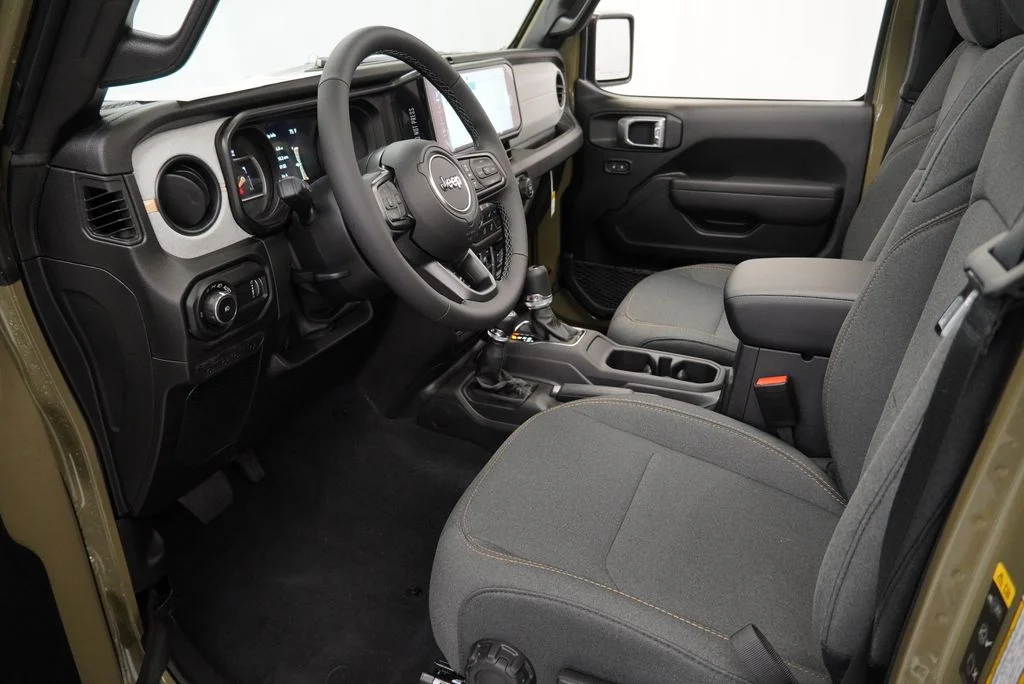 New 2027 41 Paint Jeep Sport image 16