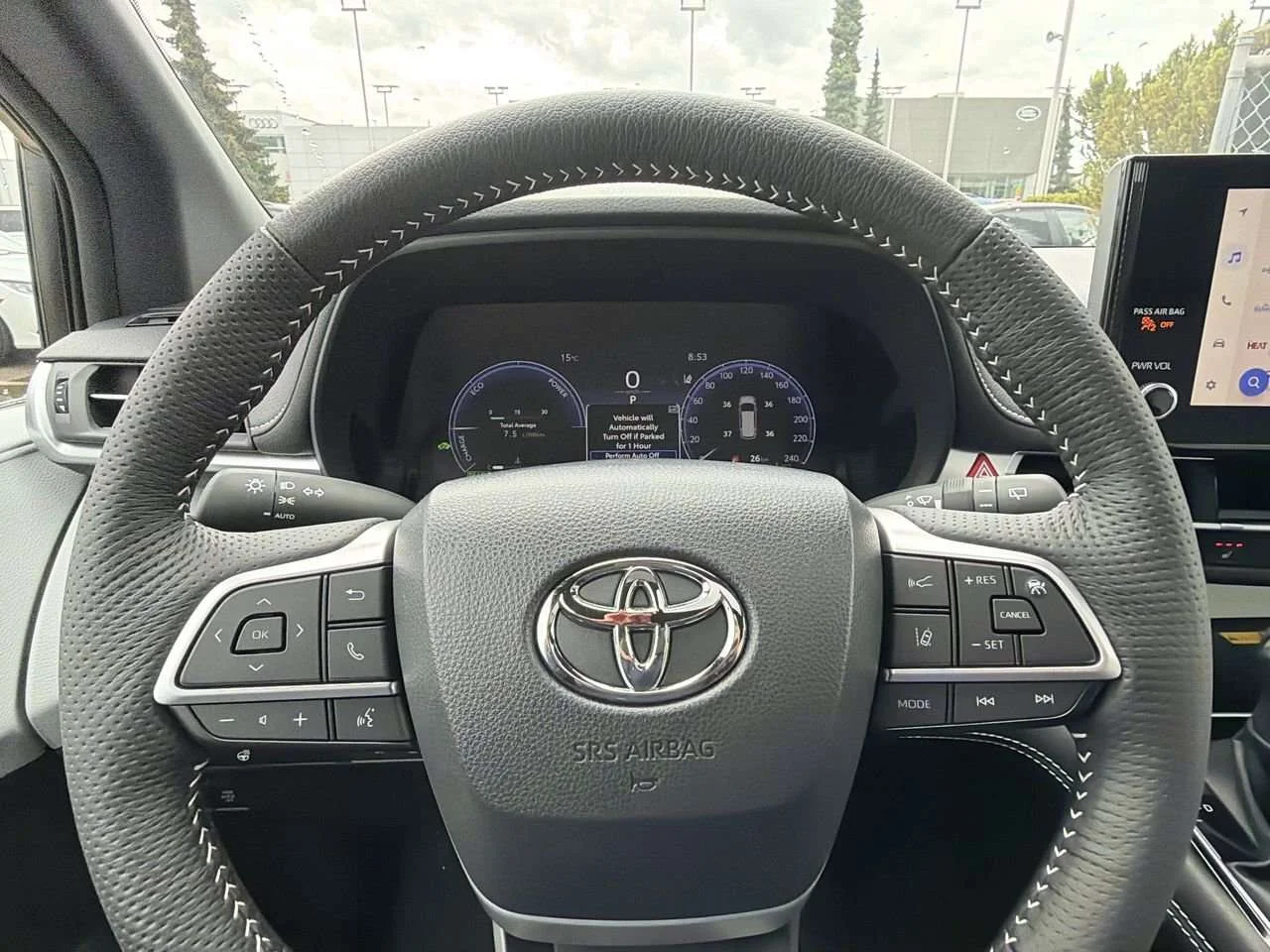 Used 2025  Toyota Sienna XSE AWD 7-Pass Dilawri Certified image 22