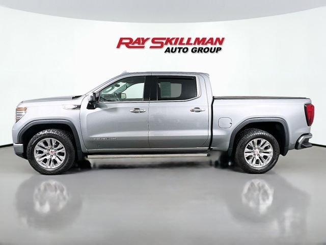 Used 2023 Silver GMC Denali image 4