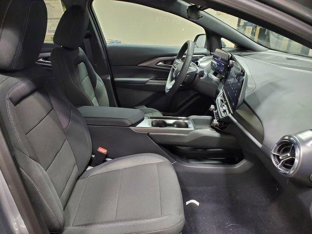2026 Chevrolet Equinox EV 1LT - Photo 14