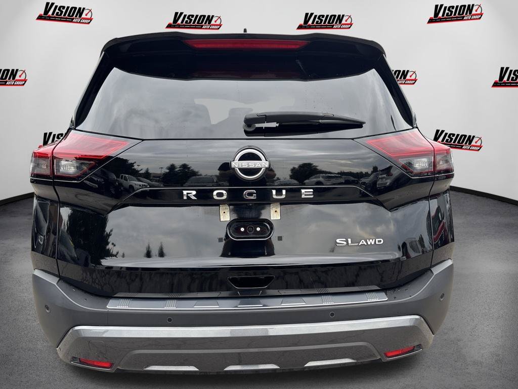 Used 2023 Black Nissan SL image 6