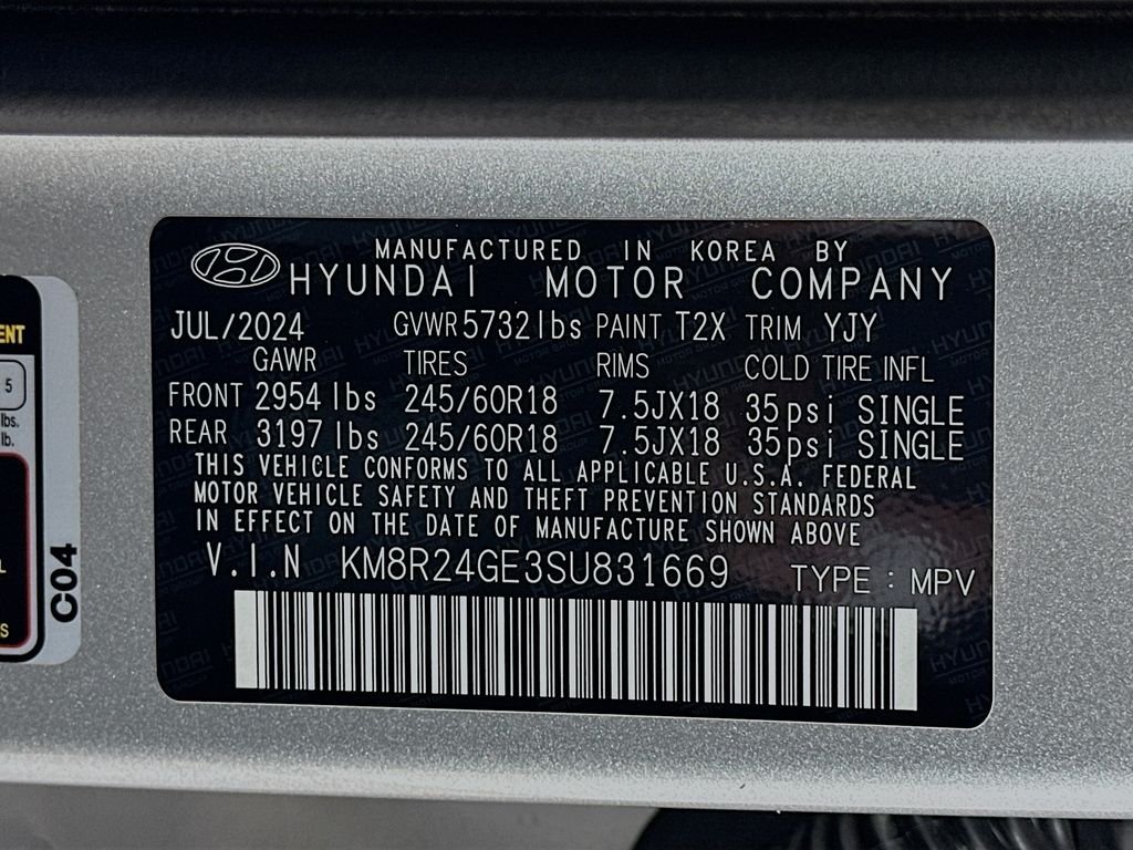 Used 2025 Silver Hyundai SEL image 34