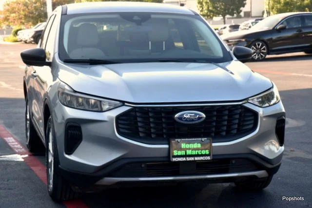 Used 2023 Ford Escape Active with VIN 1FMCU0GN7PUB17575 for sale in San Marcos, TX