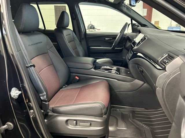 2025 Honda Ridgeline Black Edition - Photo 14
