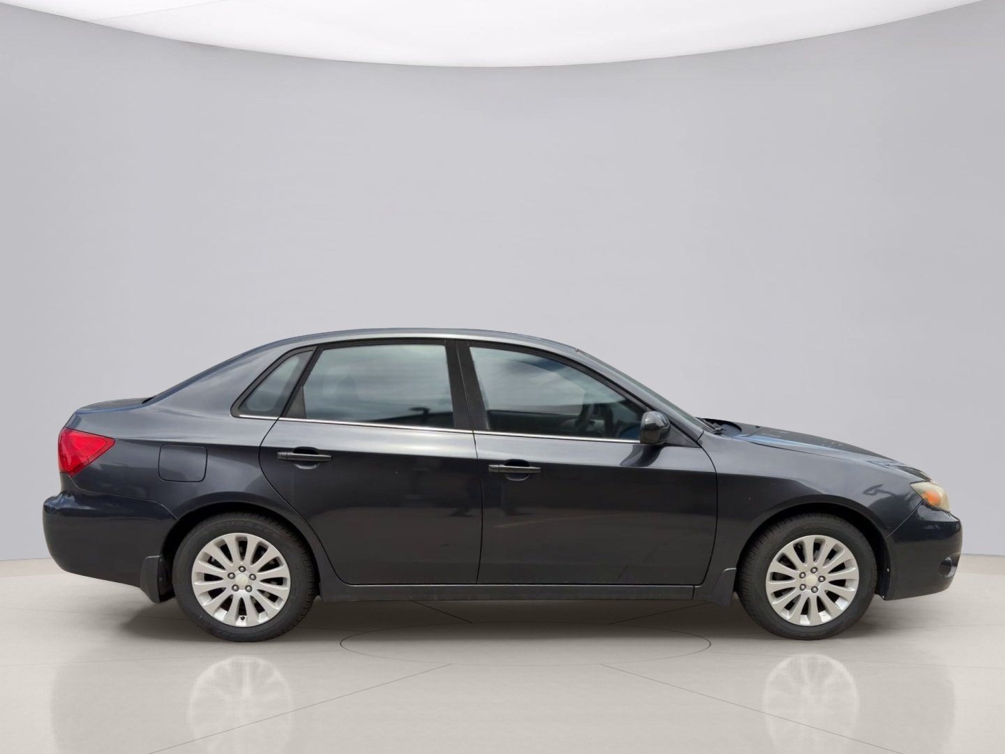 Used 2010 Gray Subaru 2.5I image 6