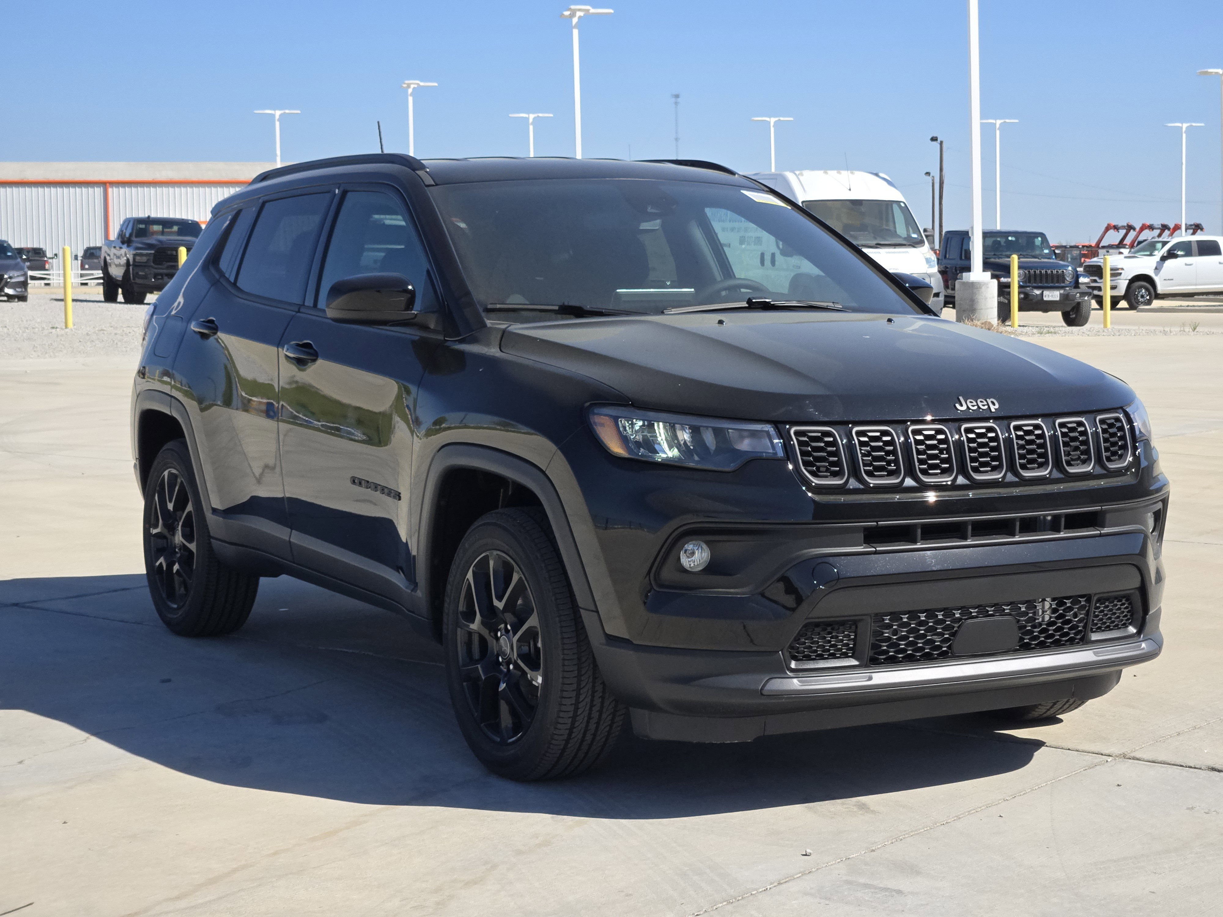 New 2026 Diamond Black Crystal Pearlcoat Jeep Latitude image 3