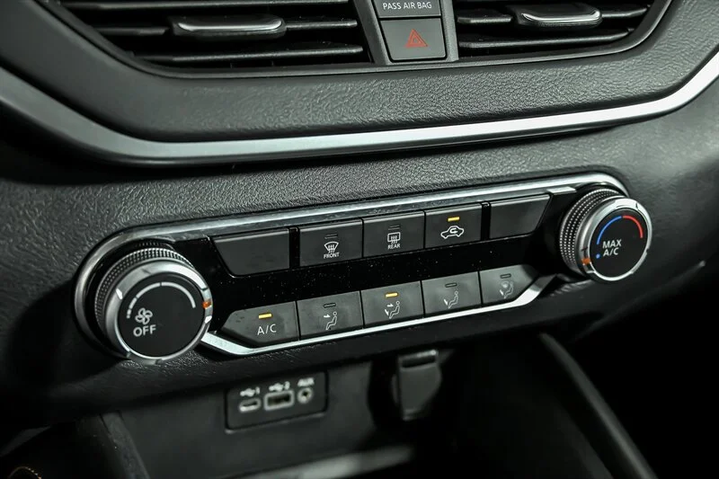 2022 Nissan Altima SR - Photo 25